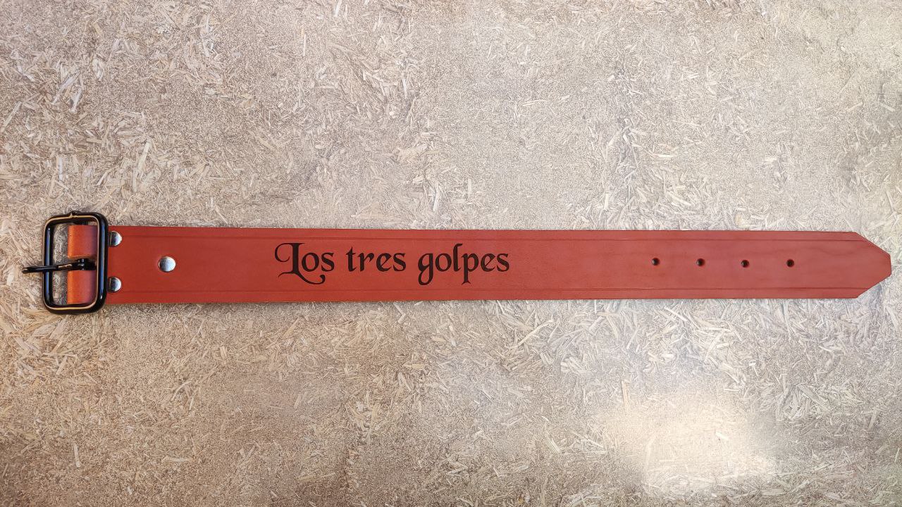 /CENCERRERIA LOS TRES GOLPES, S.L. - collar personalizado